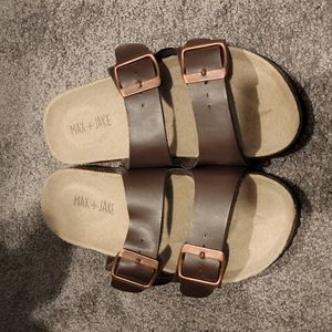 Like NEW sandals